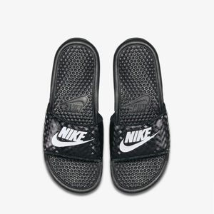 Women’s Nik Benassi Slides